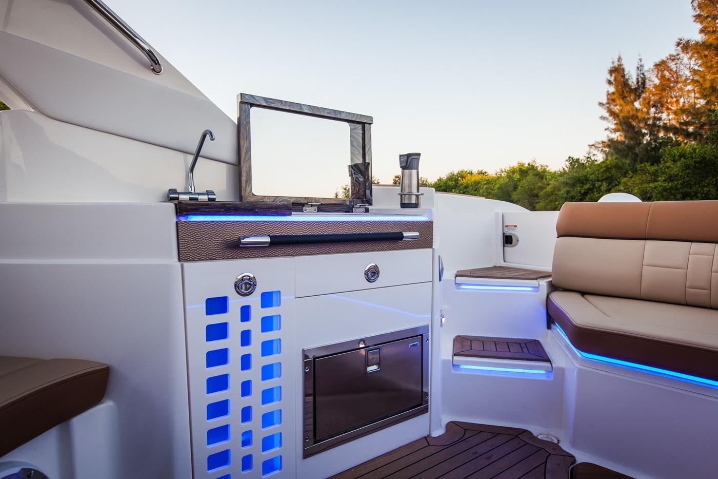 2016 Sea Ray
                                                             350 SLX Image Thumbnail #76