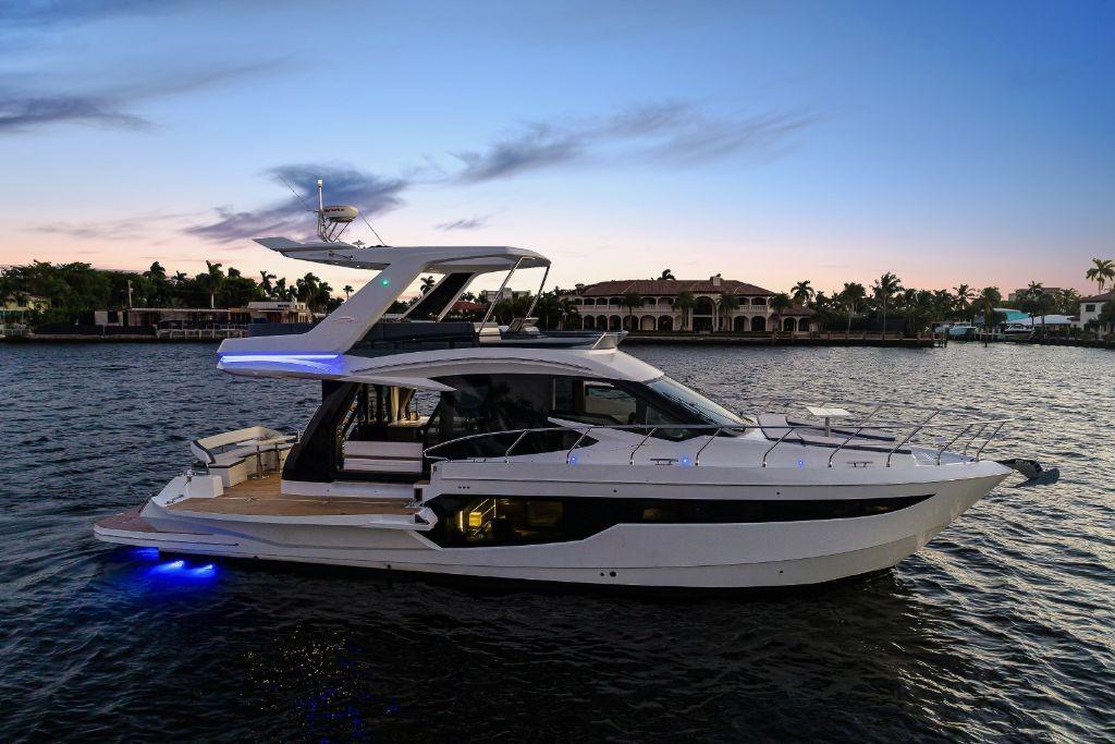 2023 Galeon
                                                             500 Fly Image Thumbnail #4