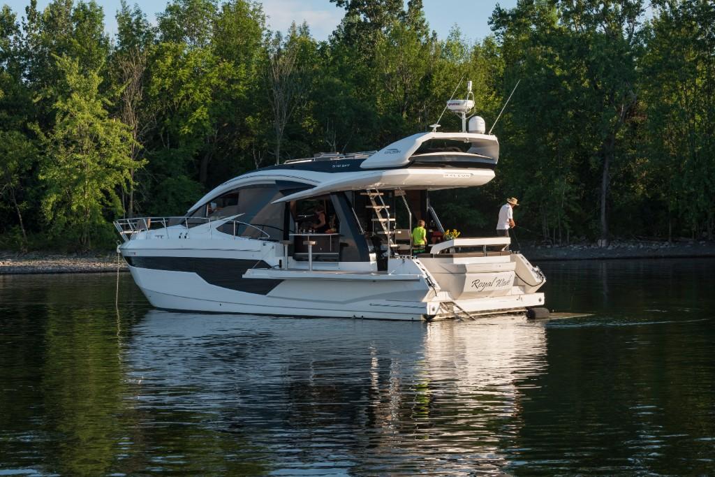2023 Galeon
                                                             510 SKY Image Thumbnail #17