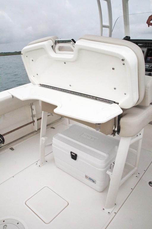 2023 Boston Whaler
                                                             230 Outrage Image Thumbnail #34