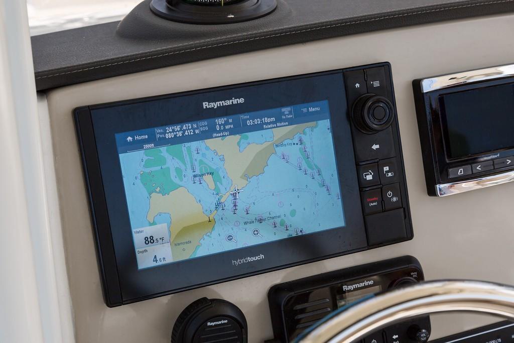 2023 Boston Whaler
                                                             230 Outrage Image Thumbnail #38