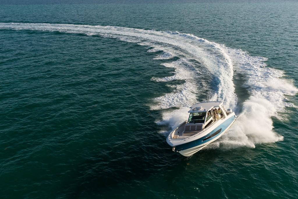 2023 Boston Whaler
                                                             420 Outrage Image Thumbnail #45