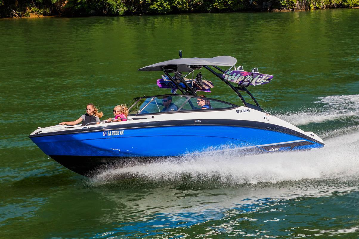 {{boat.ModelYear}} {{boat.Make}} {{boat.Model}}