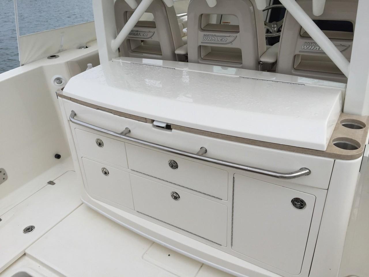 2023 Boston Whaler
                                                             380 Outrage Image Thumbnail #10