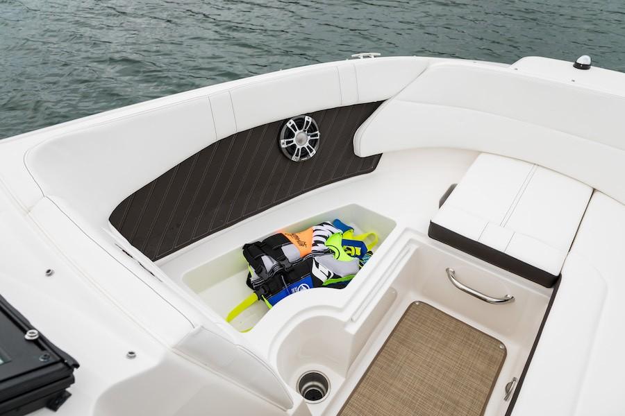 2023 Sea Ray
                                                             SPX 230 Image Thumbnail #10
