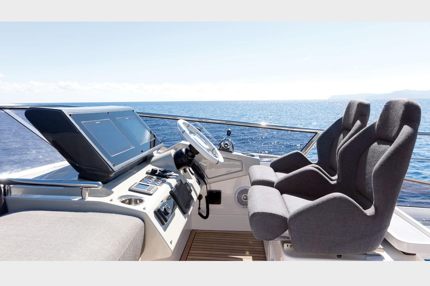 2023 Azimut
                                                             S7 COUPE Image Thumbnail #10