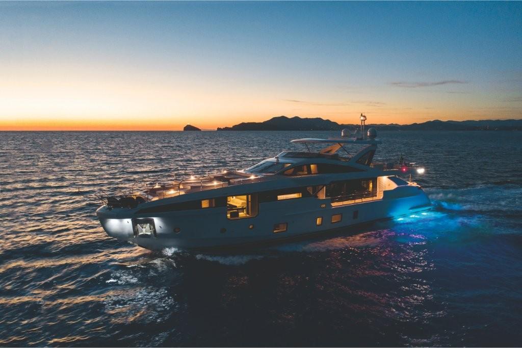 2023 Azimut
                                                             Grande 32 Metri Image Thumbnail #27