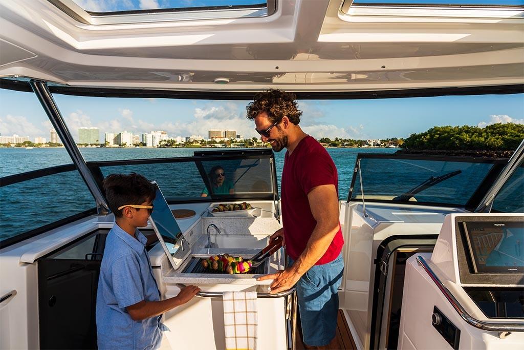 2022 Aquila
                                                             32 Image Thumbnail #10
