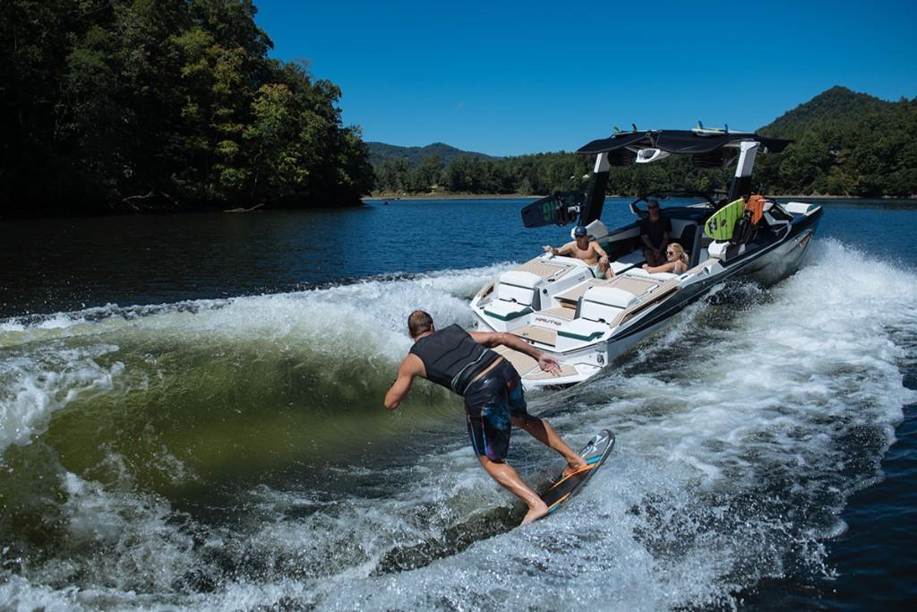 2023 Nautique
                                                             Super Air Nautique G23 Paragon Image Thumbnail #32