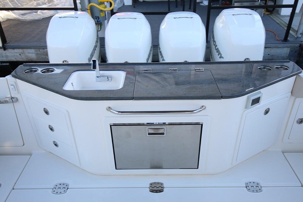 2023 Boston Whaler
                                                             405 Conquest Image Thumbnail #18