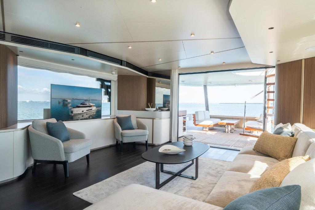 2023 Azimut
                                                             Magellano 25 Metri Image Thumbnail #47