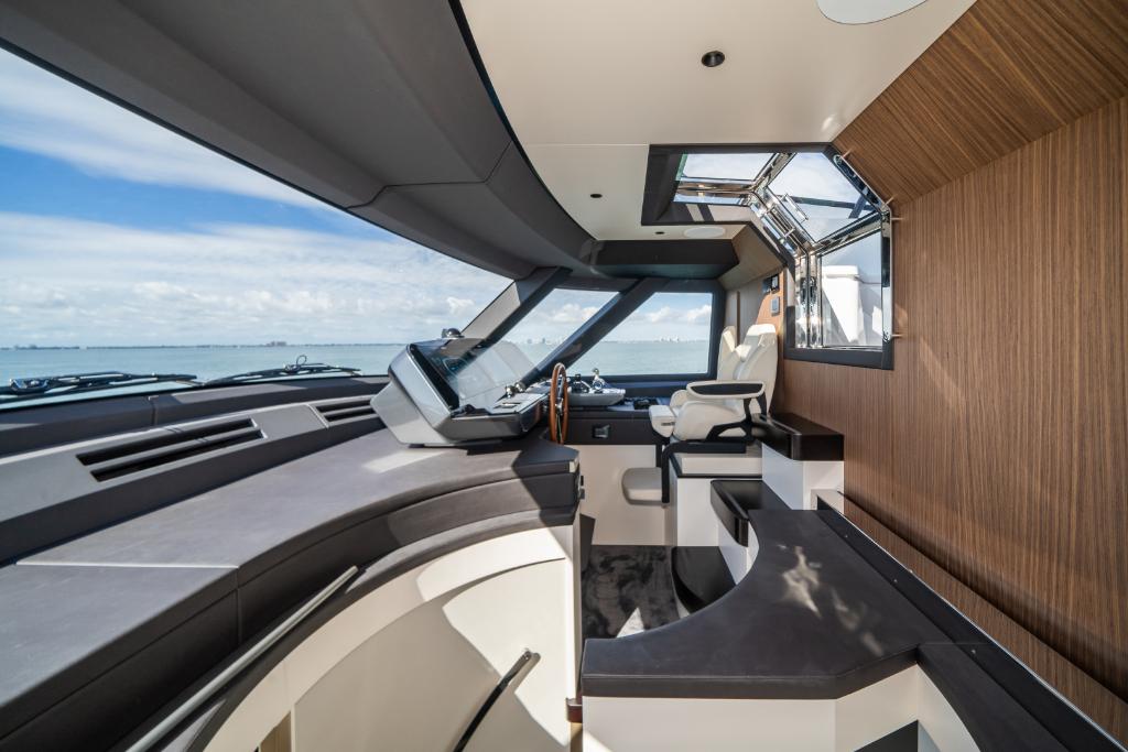 2023 Azimut
                                                             Magellano 25 Metri Image Thumbnail #56