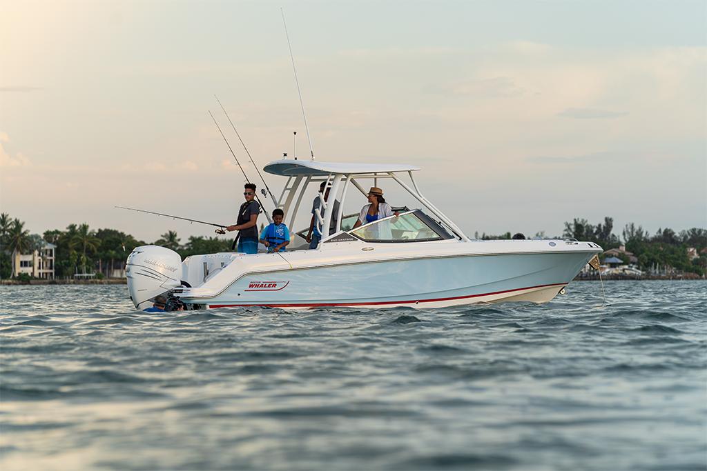 2023 Boston Whaler
                                                             240 Vantage Image Thumbnail #17