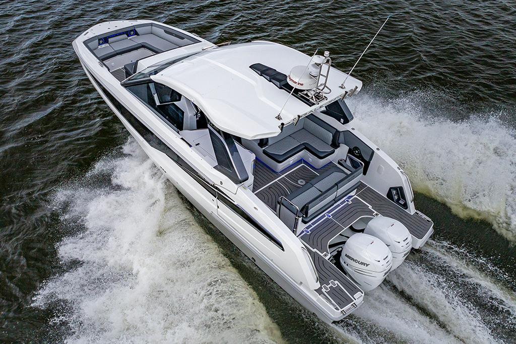 2023 Galeon
                                                             325 GTO Image Thumbnail #2