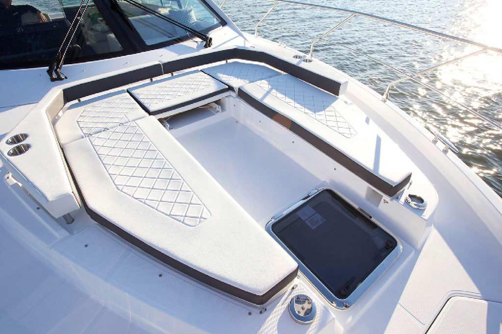 2023 Cruisers Yachts
                                                             50 Cantius Image Thumbnail #6