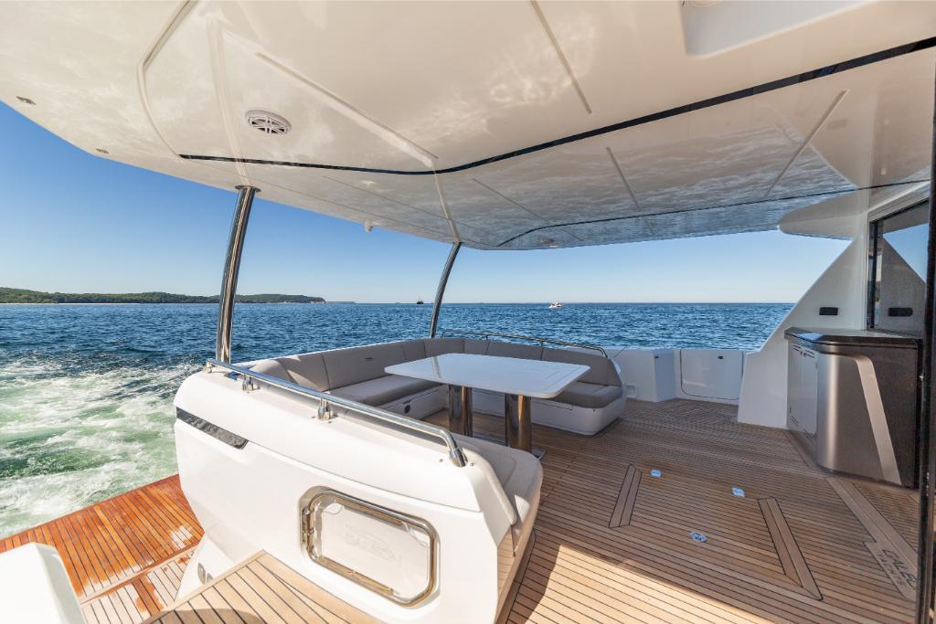 2023 Galeon
                                                             800 Fly Image Thumbnail #41