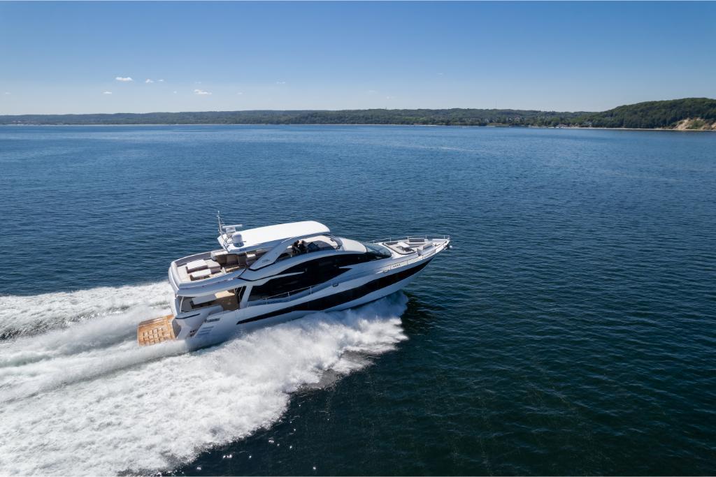 2023 Galeon
                                                             800 Fly Image Thumbnail #61