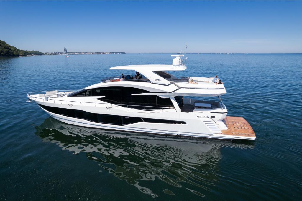 2023 Galeon
                                                             800 Fly Image Thumbnail #65