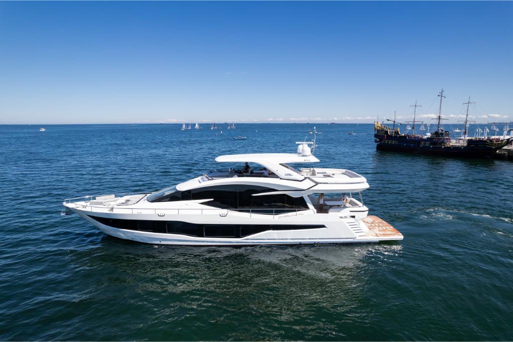 2023 Galeon
                                                             800 Fly Image Thumbnail #72