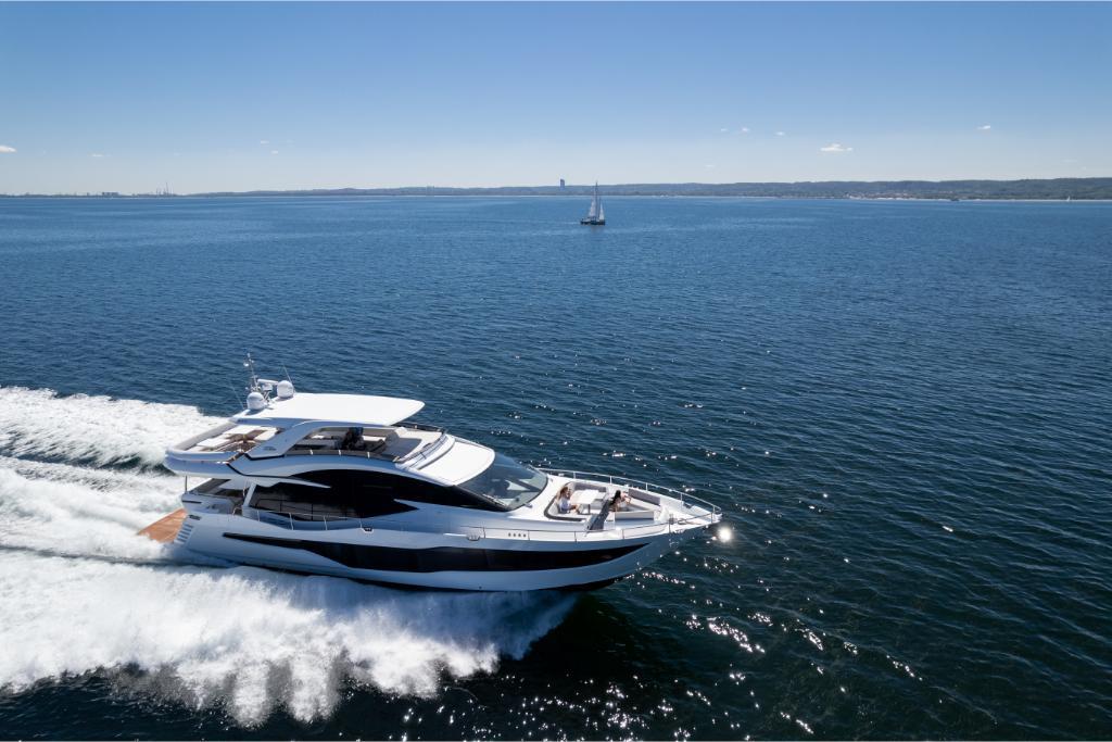 2023 Galeon
                                                             800 Fly Image Thumbnail #96