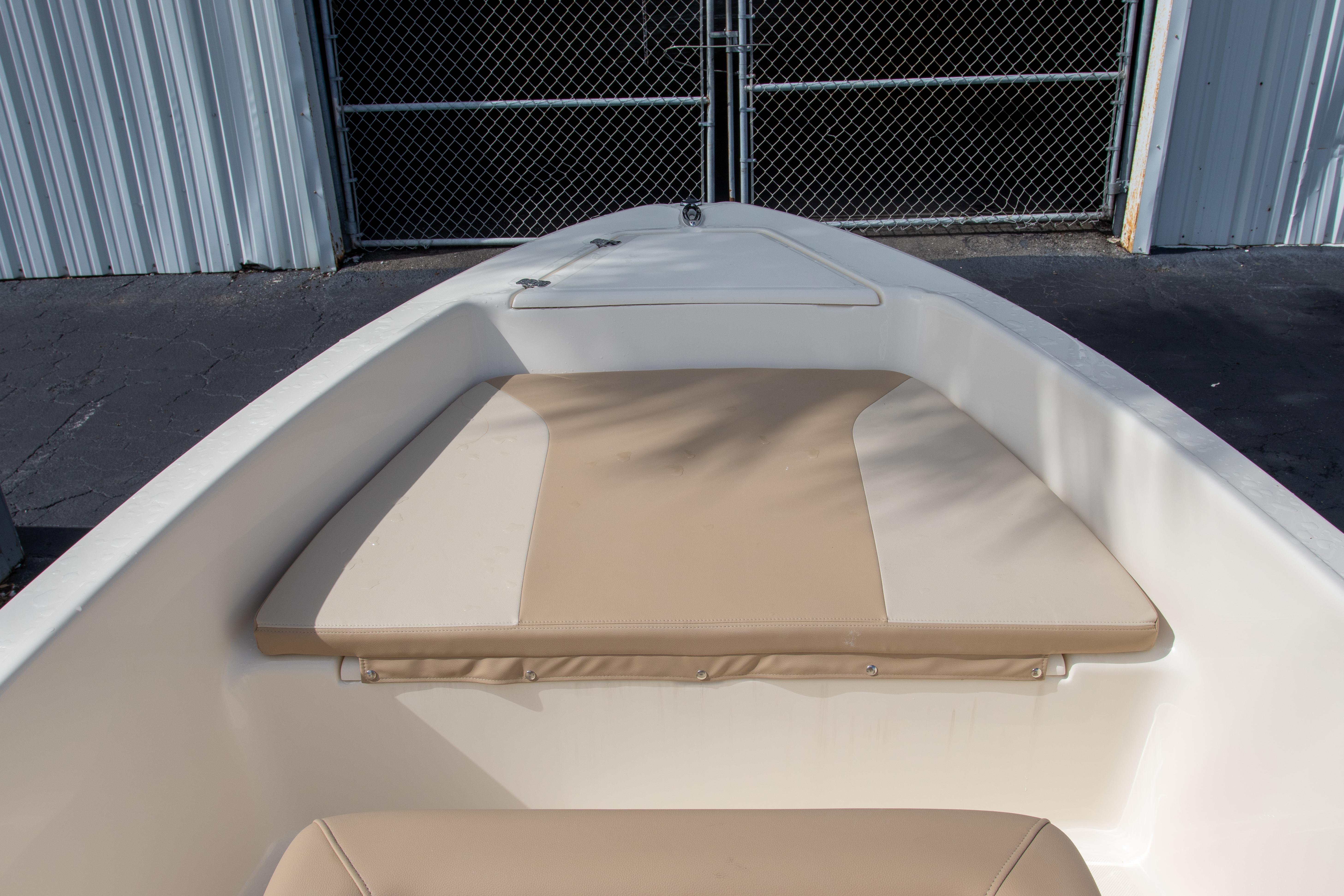 2023 Scout
                                                             175 Sportfish Image Thumbnail #11