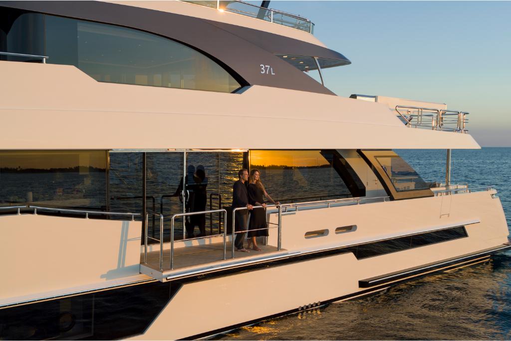 2023 Ocean Alexander
                                                             37L Image Thumbnail #9