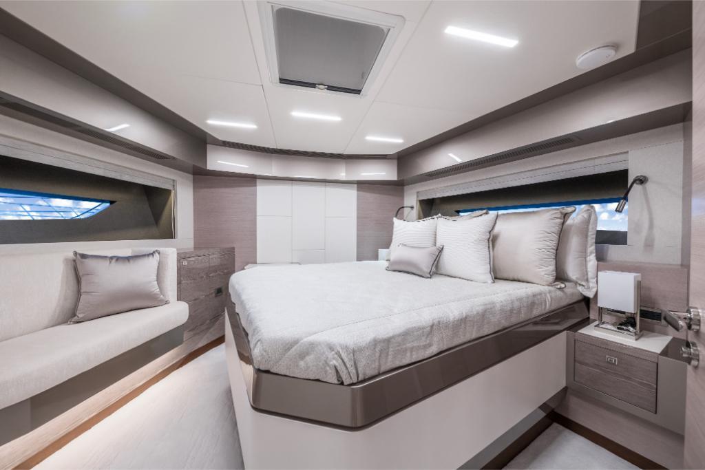 2023 Ocean Alexander
                                                             27E Image Thumbnail #40