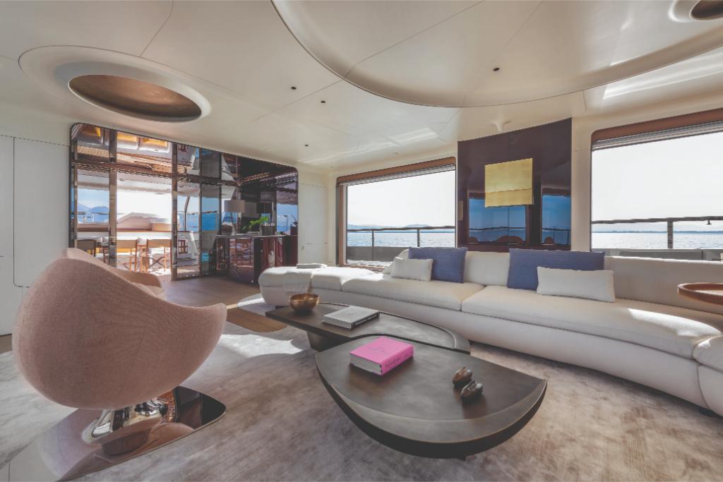 2023 Azimut
                                                             Trideck Image Thumbnail #31