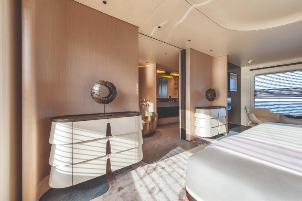 2023 Azimut
                                                             Trideck Image Thumbnail #47