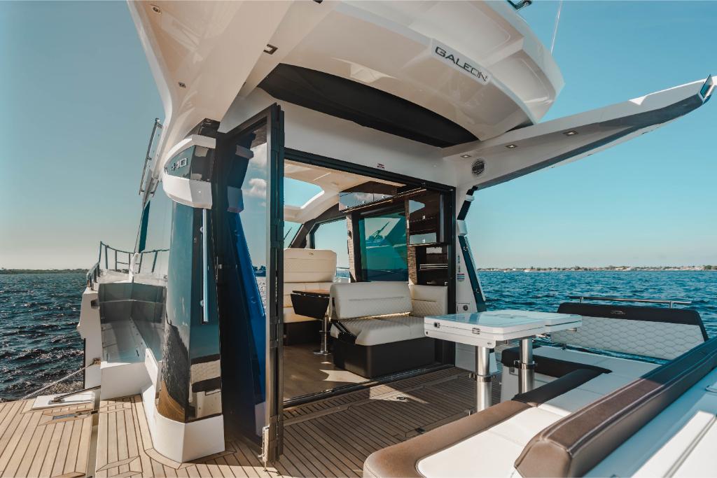 2023 Galeon
                                                             410 HTC Image Thumbnail #80