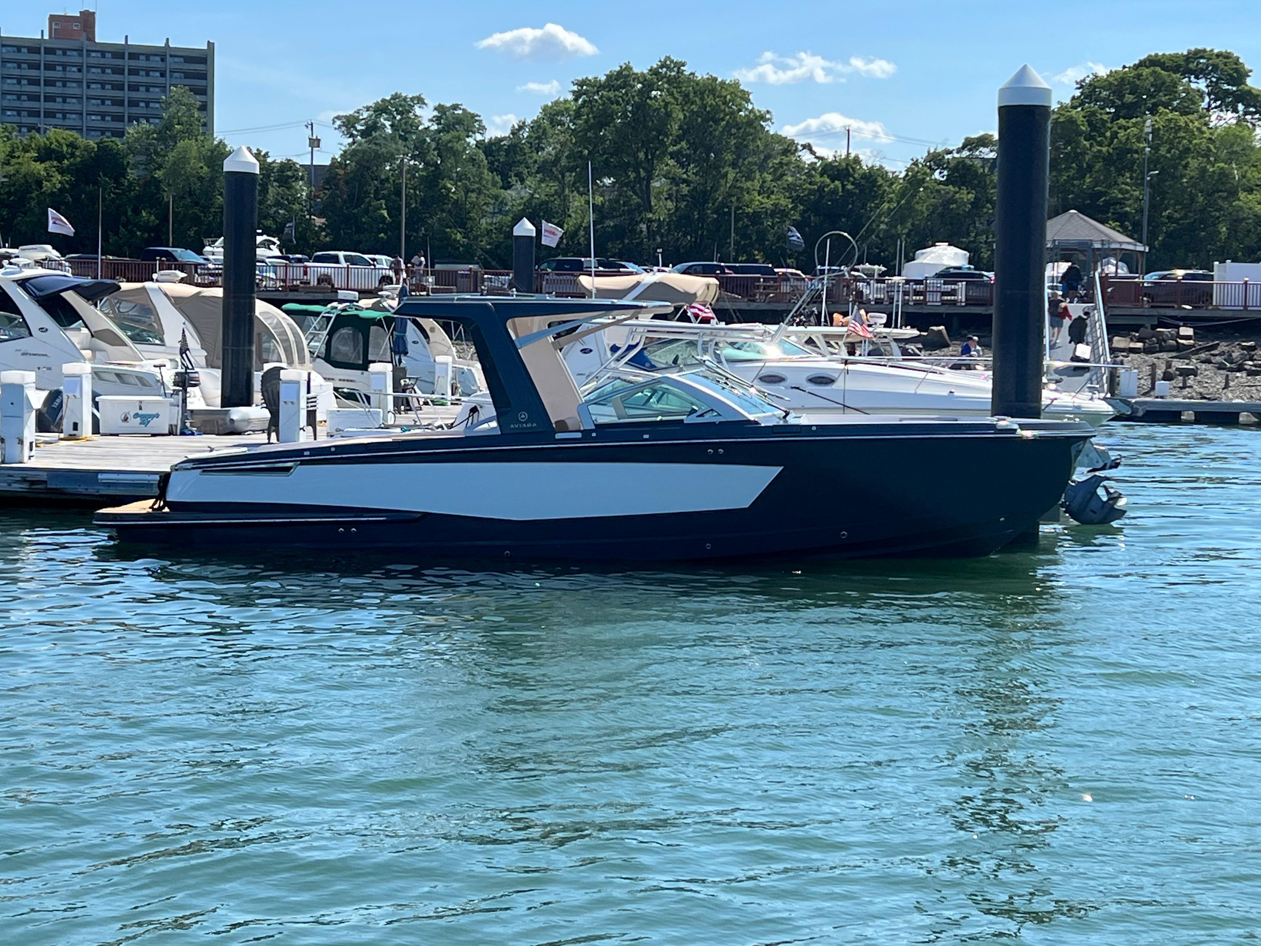 {{boat.ModelYear}} {{boat.Make}} {{boat.Model}}