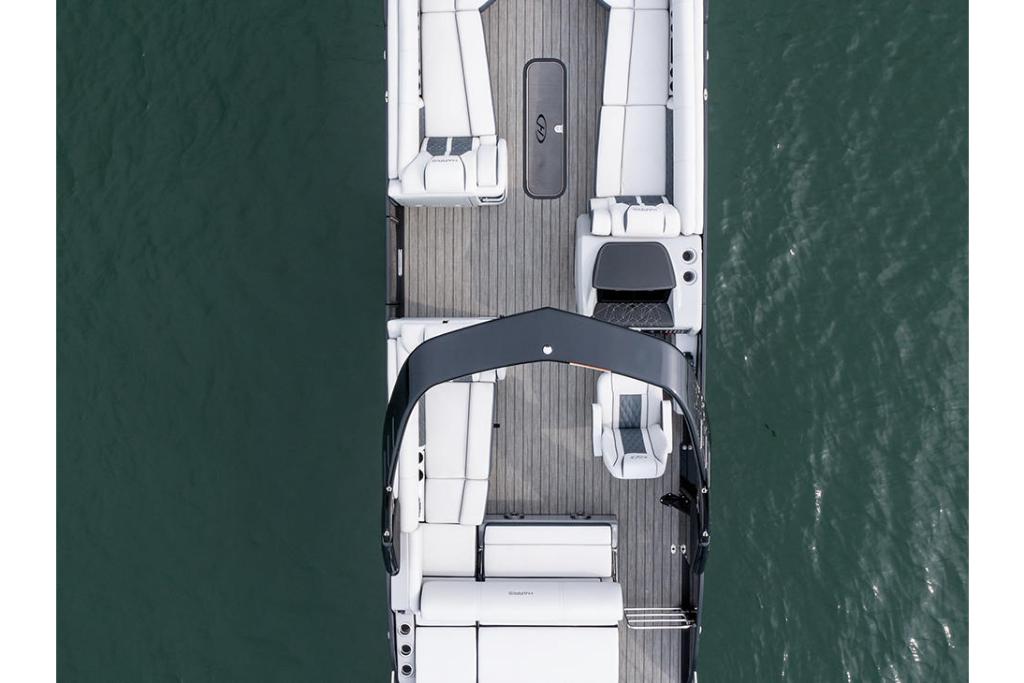 2023 Harris
                                                             Grand Mariner 230 Image Thumbnail #8