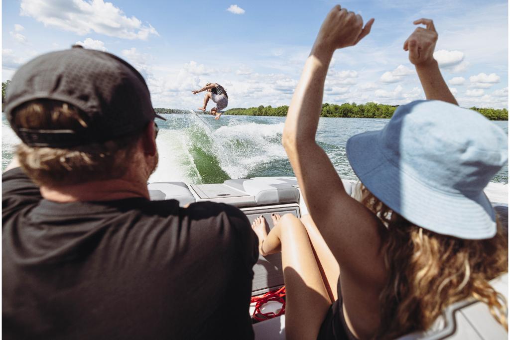 2023 Mastercraft
                                                             XT24 Image Thumbnail #10