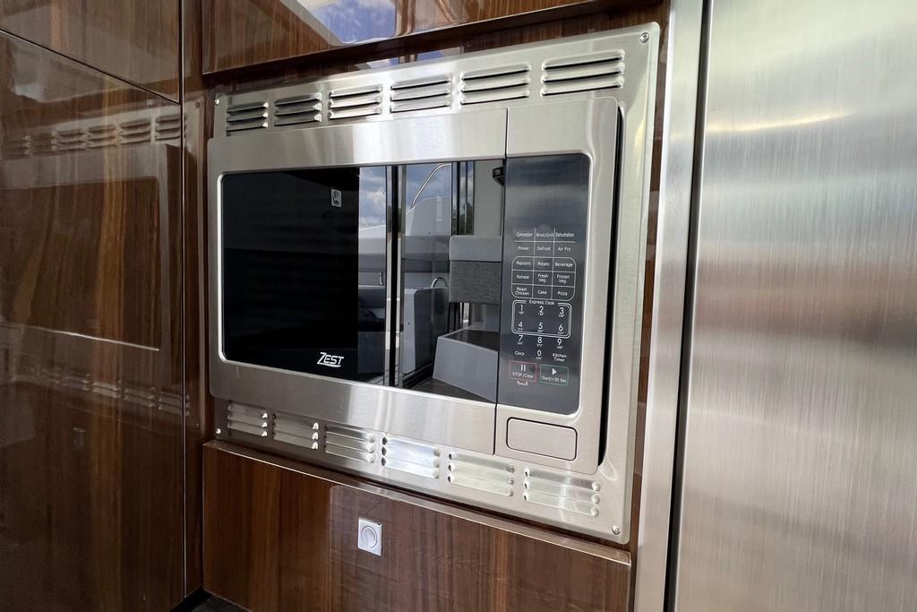 2023 Cruisers Yachts
                                                             42 Cantius Image Thumbnail #8