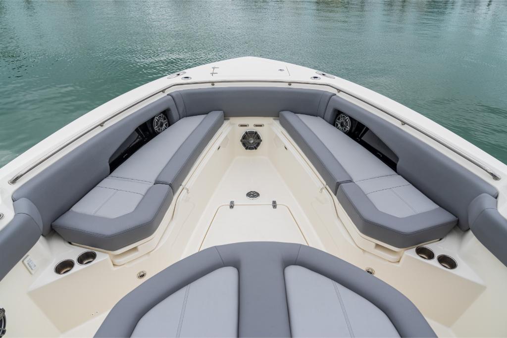 2023 Boston Whaler
                                                             360 Outrage Image Thumbnail #26