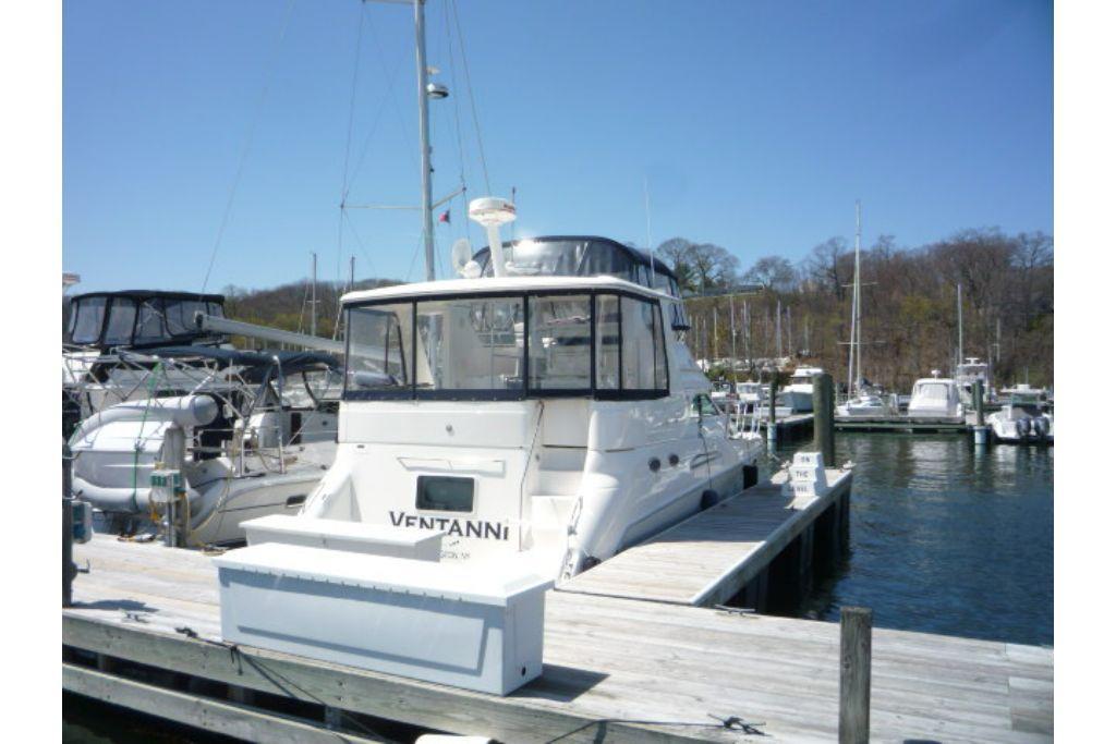 {{boat.ModelYear}} {{boat.Make}} {{boat.Model}}