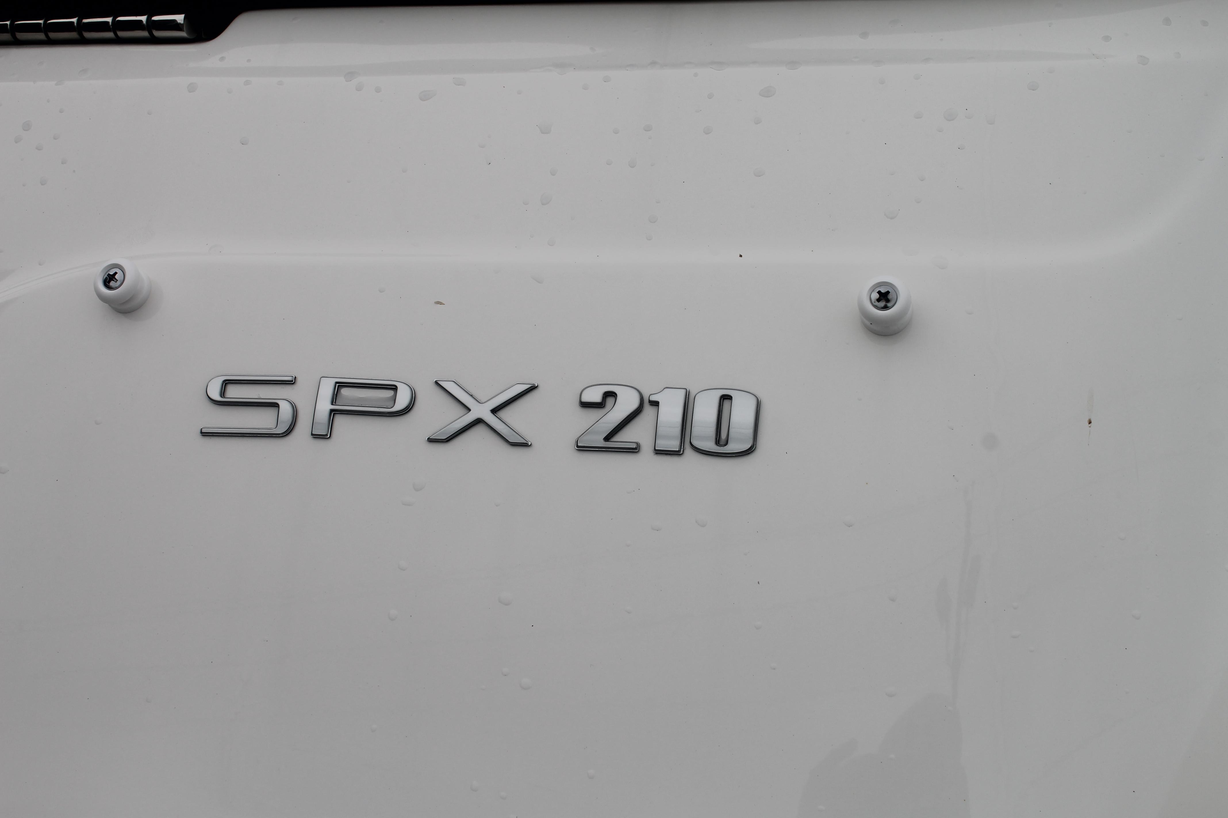 2023 Sea Ray
                                                             SPX 210 OB Image Thumbnail #10
