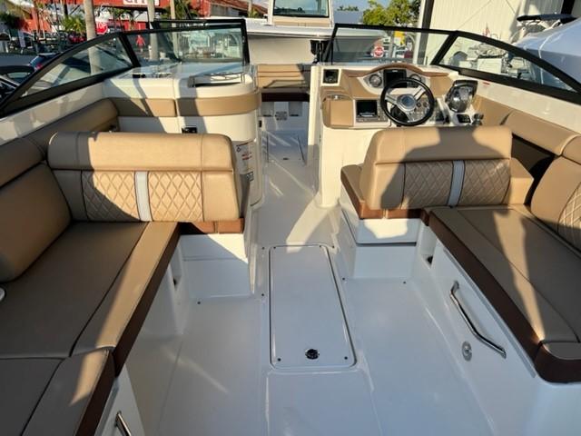 2017 Sea Ray
                                                             SDX 290 OB Image Thumbnail #13