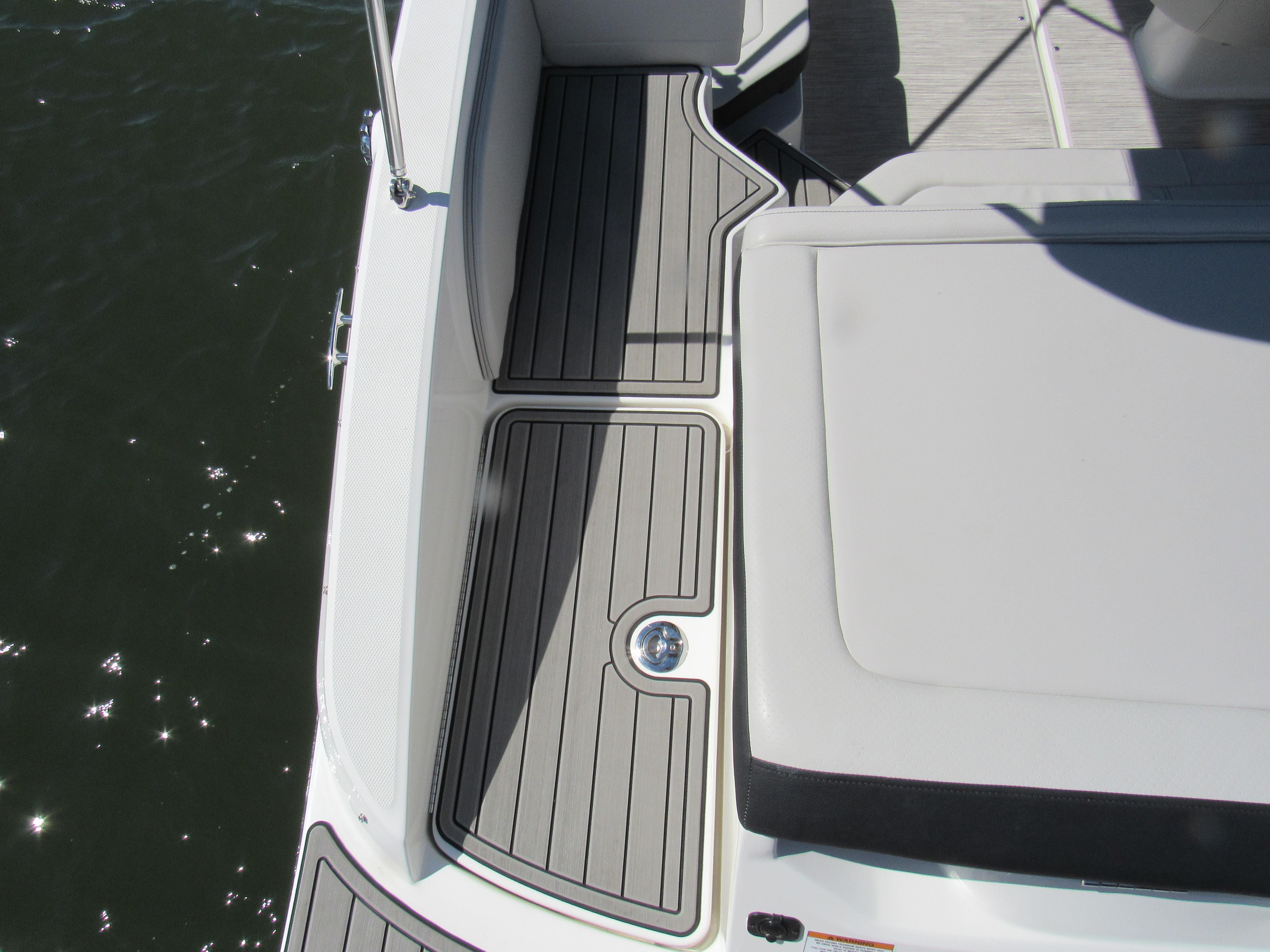 2023 Sea Ray
                                                             SPX 190 OB Image Thumbnail #28