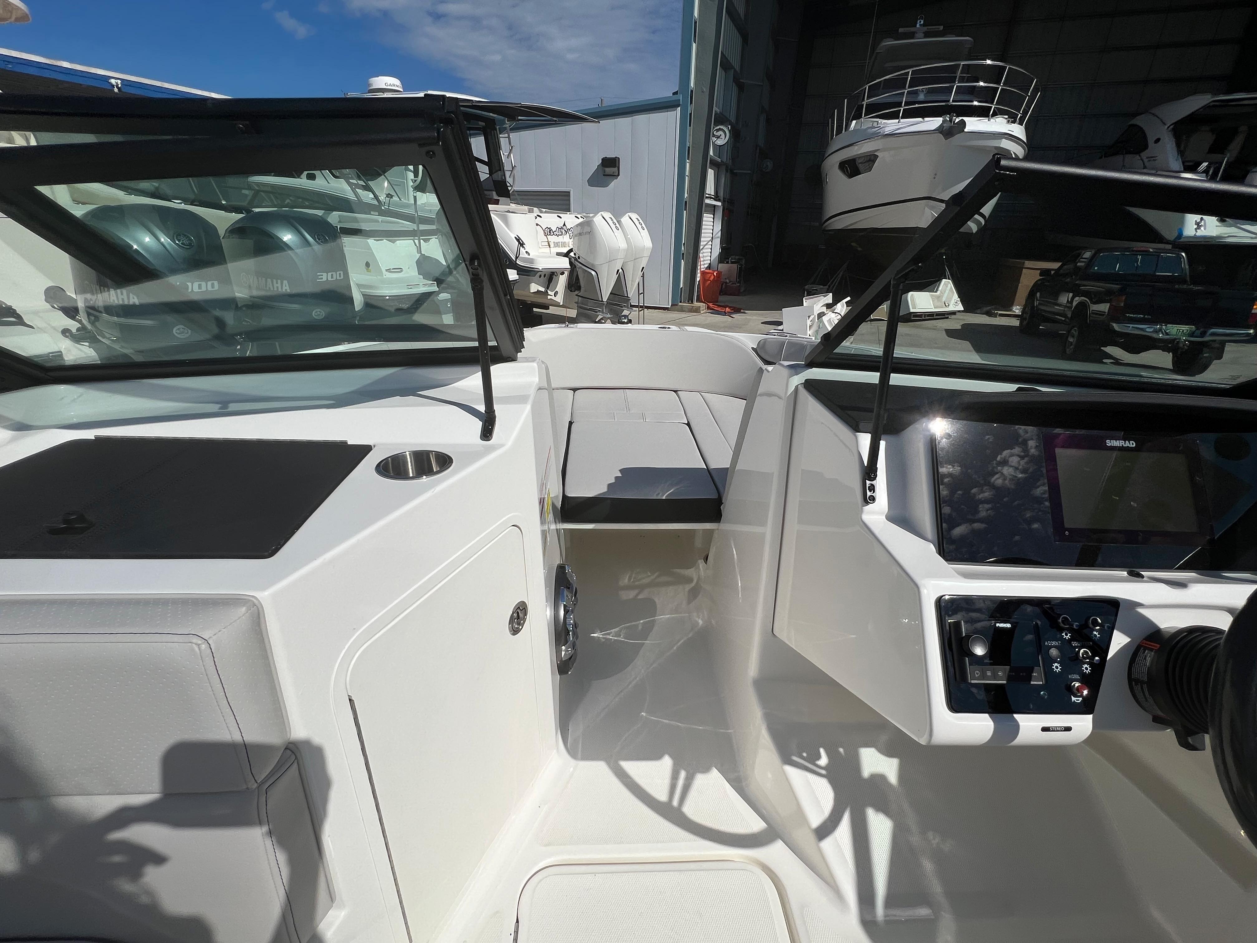 2023 Sea Ray
                                                             SPX 190 OB Image Thumbnail #13