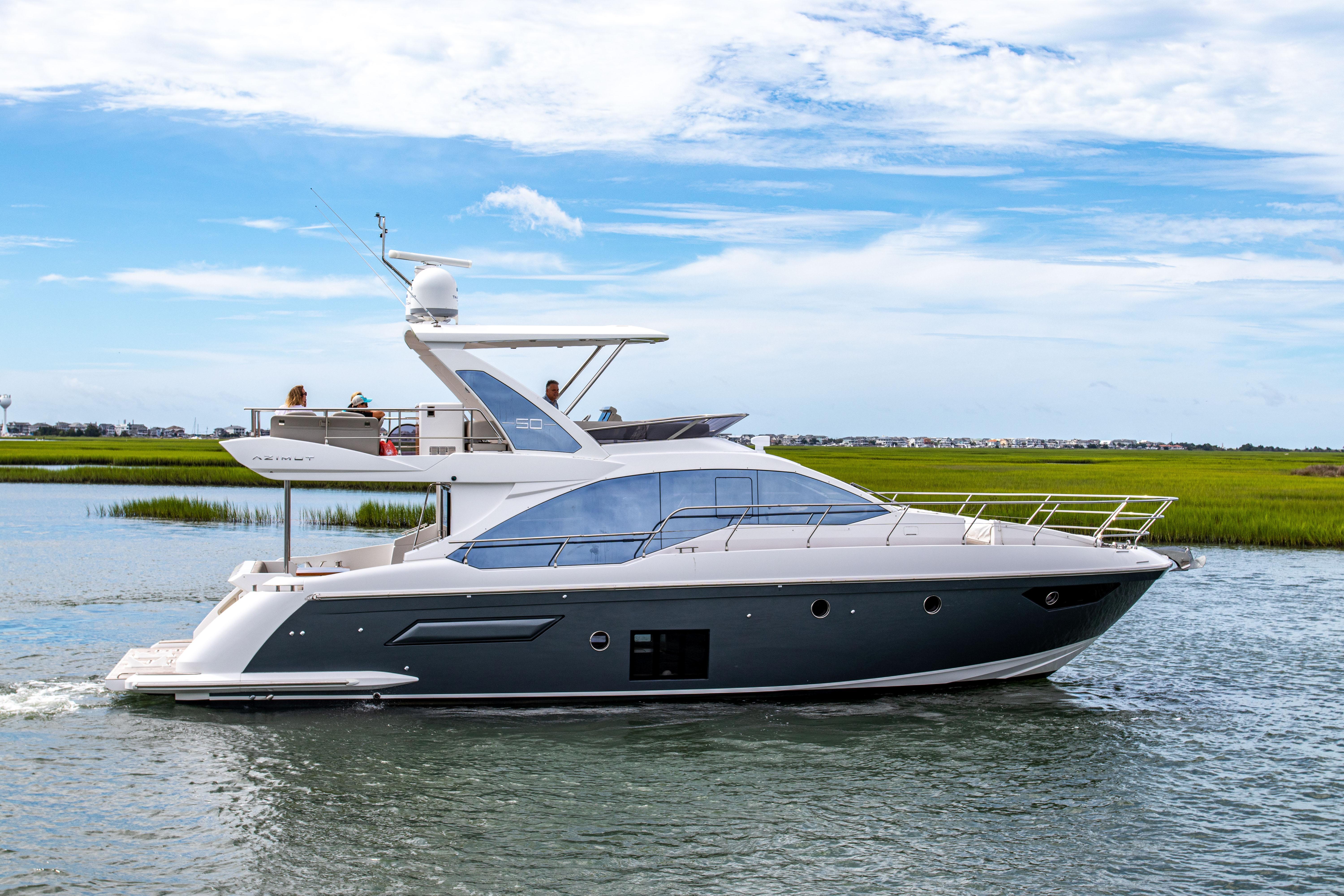 2018 Azimut
                                                             50 Flybridge Image Thumbnail #12