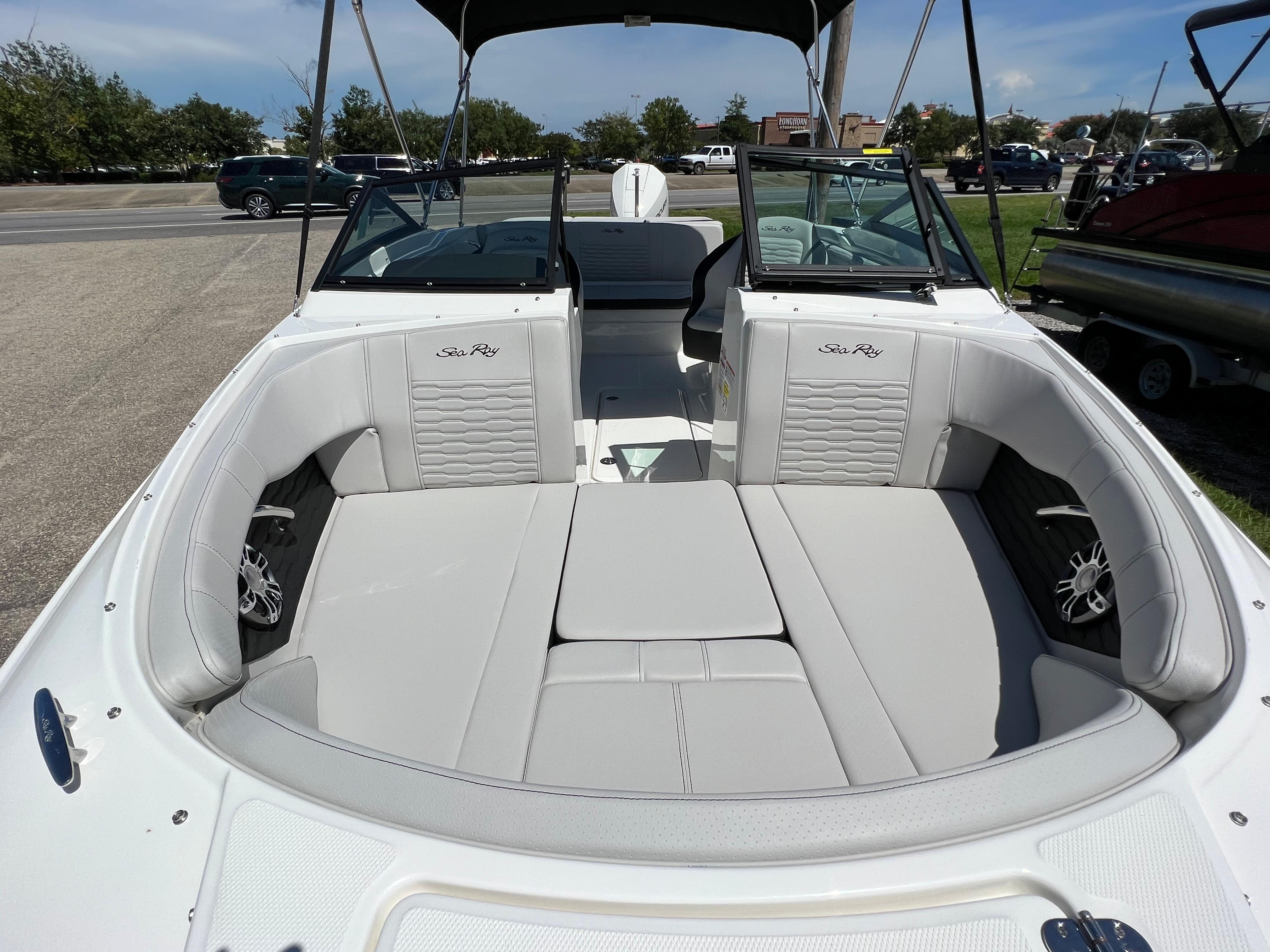 2023 Sea Ray
                                                             SPX 210 OB Image Thumbnail #30