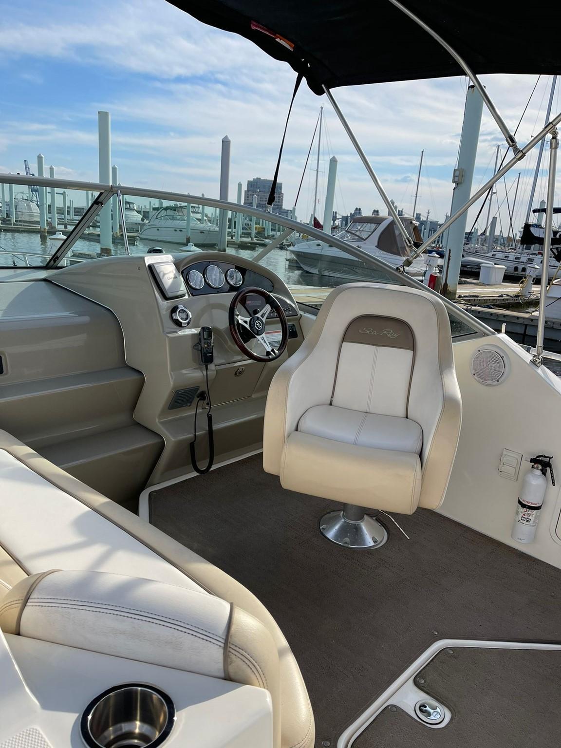 2012 Sea Ray
                                                             240 Sundancer Image Thumbnail #25