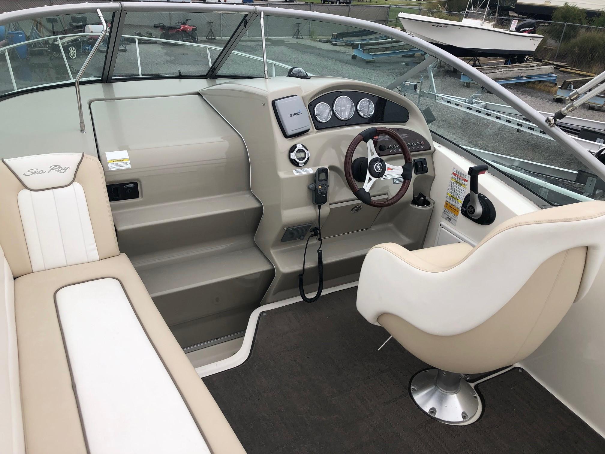 2012 Sea Ray
                                                             240 Sundancer Image Thumbnail #21