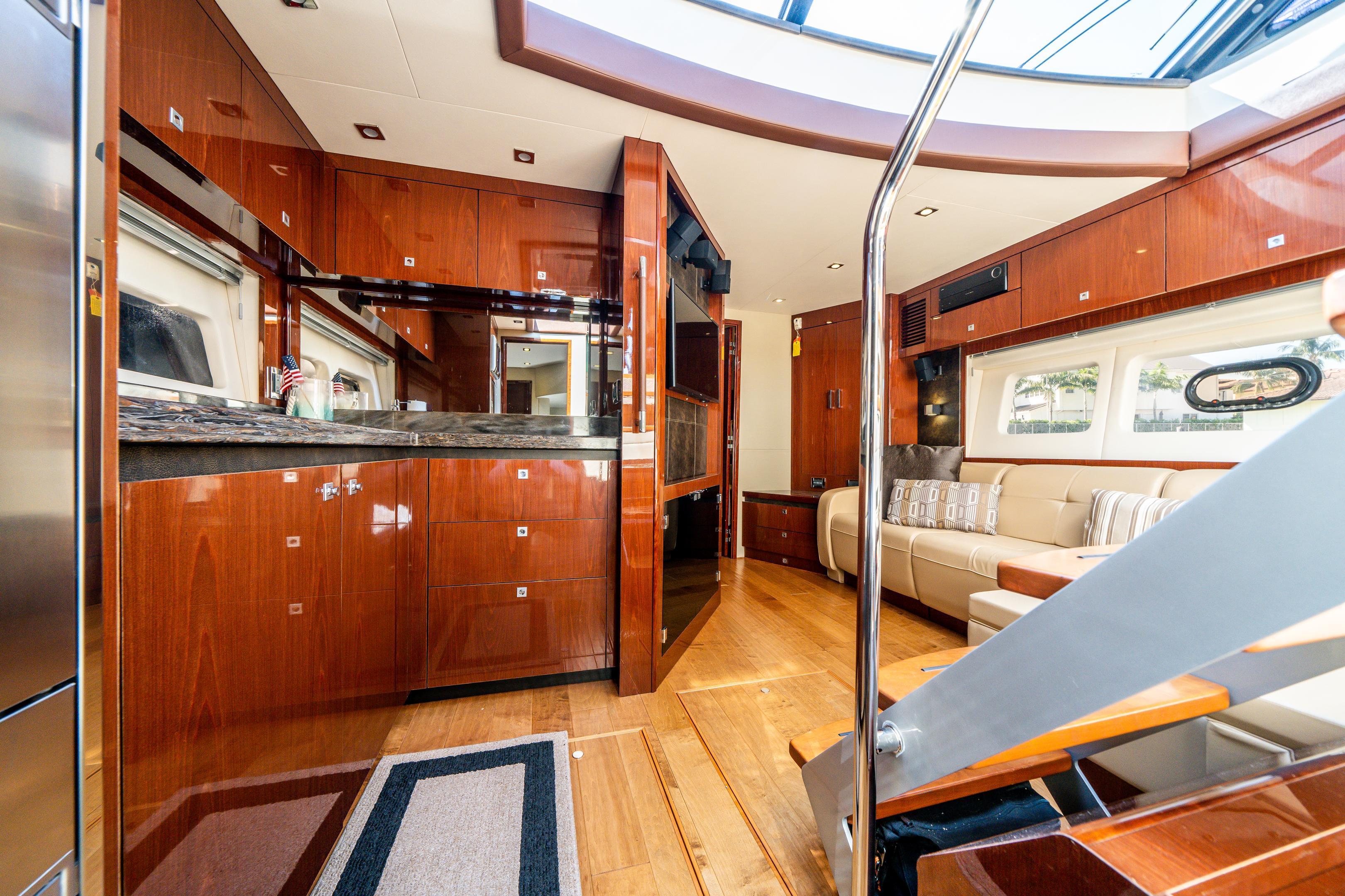 2014 Sea Ray
                                                             510 Sundancer Image Thumbnail #10