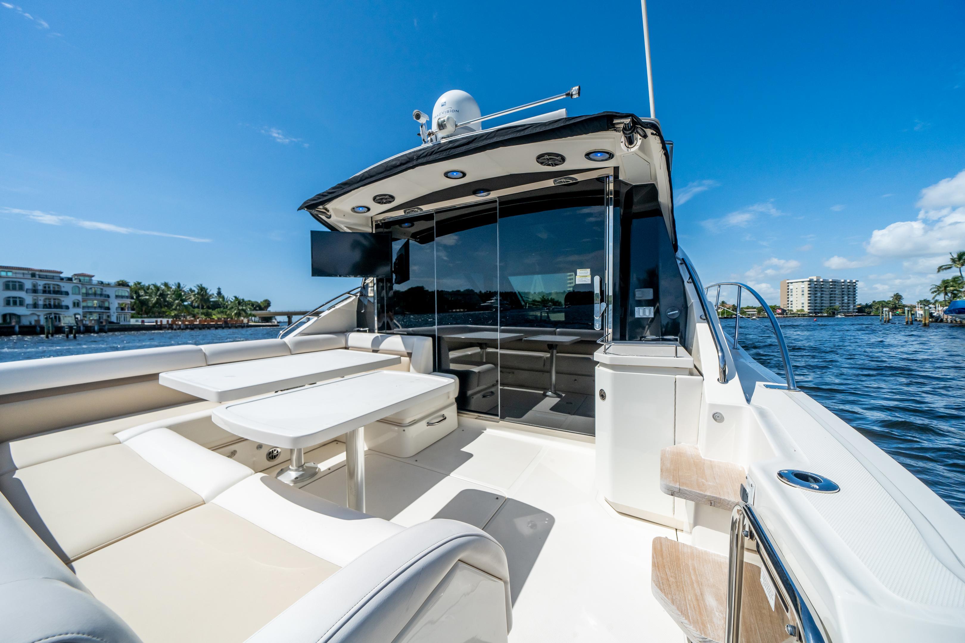 2014 Sea Ray
                                                             510 Sundancer Image Thumbnail #22