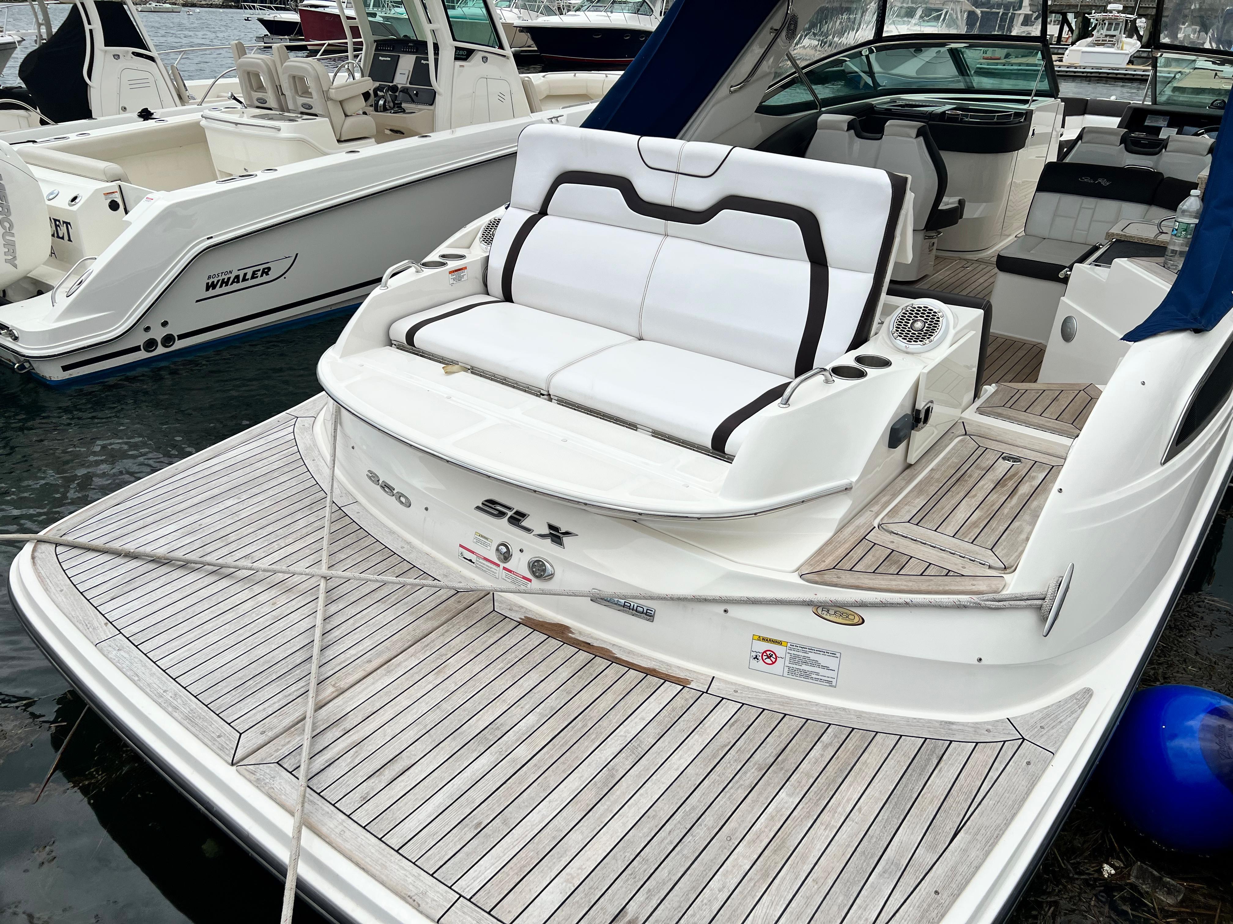 2016 Sea Ray
                                                             350 SLX Image Thumbnail #45