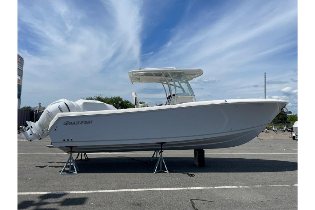 2023 Sailfish
                                                             290 CC Image Thumbnail #0