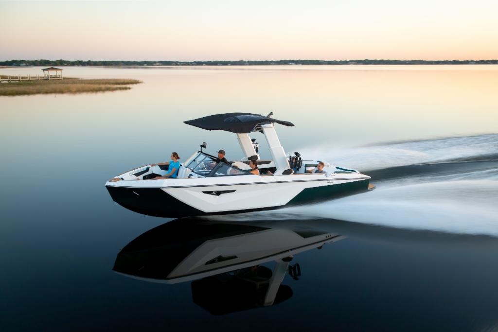 {{boat.ModelYear}} {{boat.Make}} {{boat.Model}}