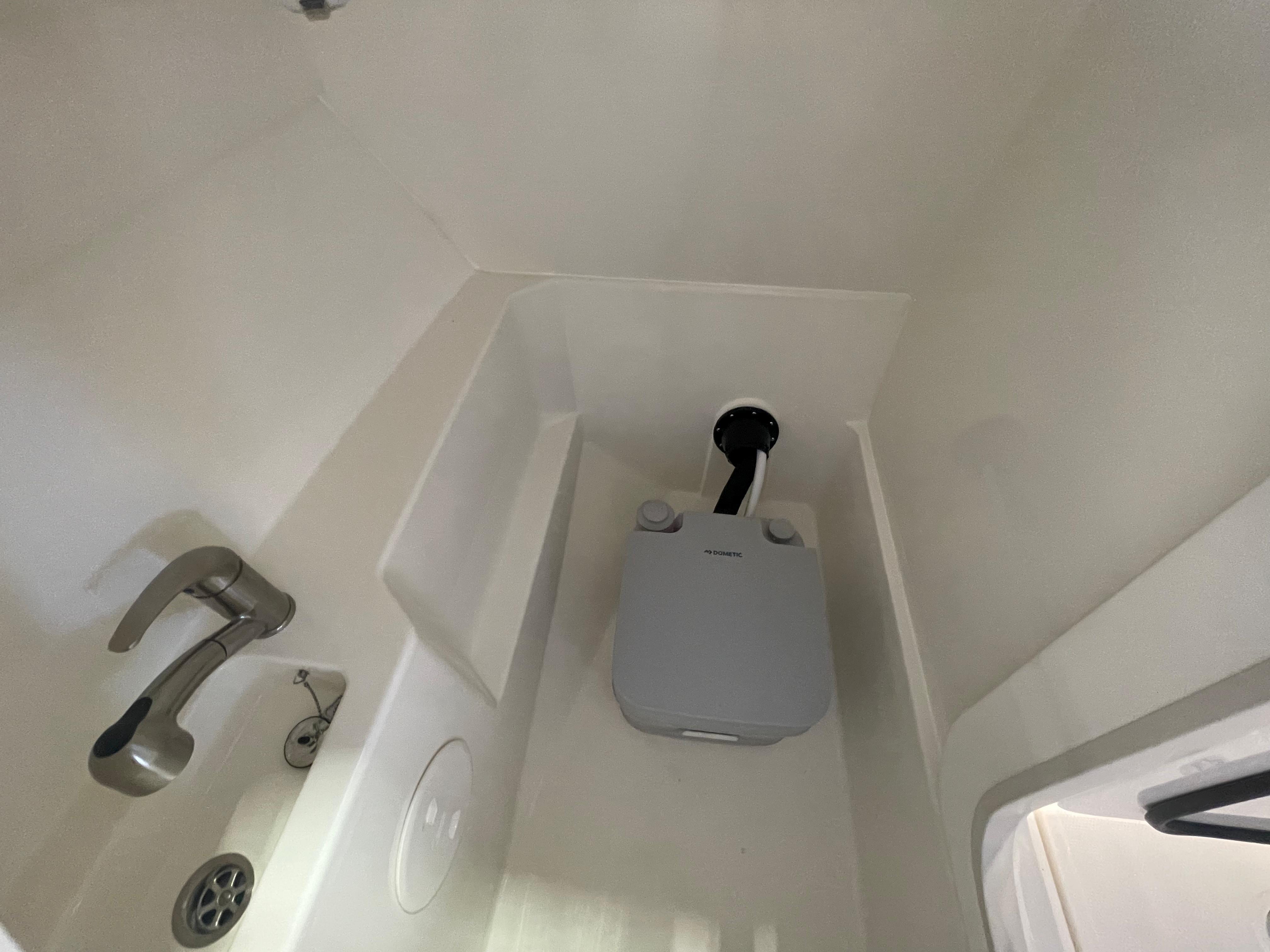 2023 Boston Whaler
                                                             240 Vantage Image Thumbnail #25
